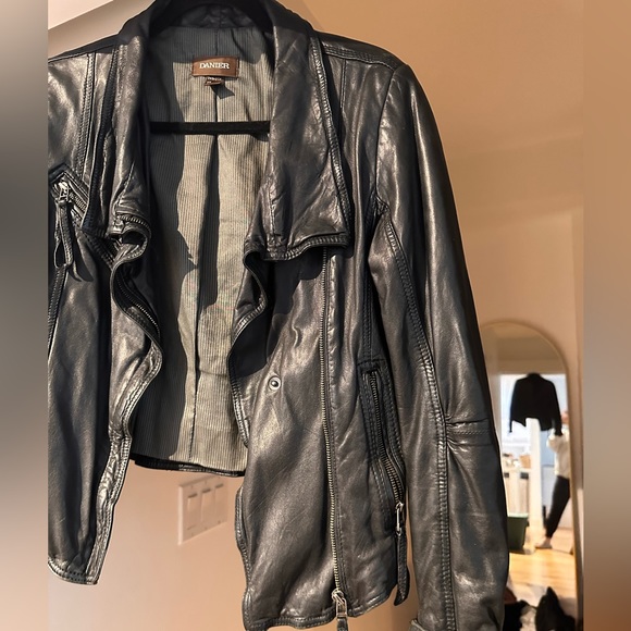 Danier Leather Jacket - Picture 3 of 9